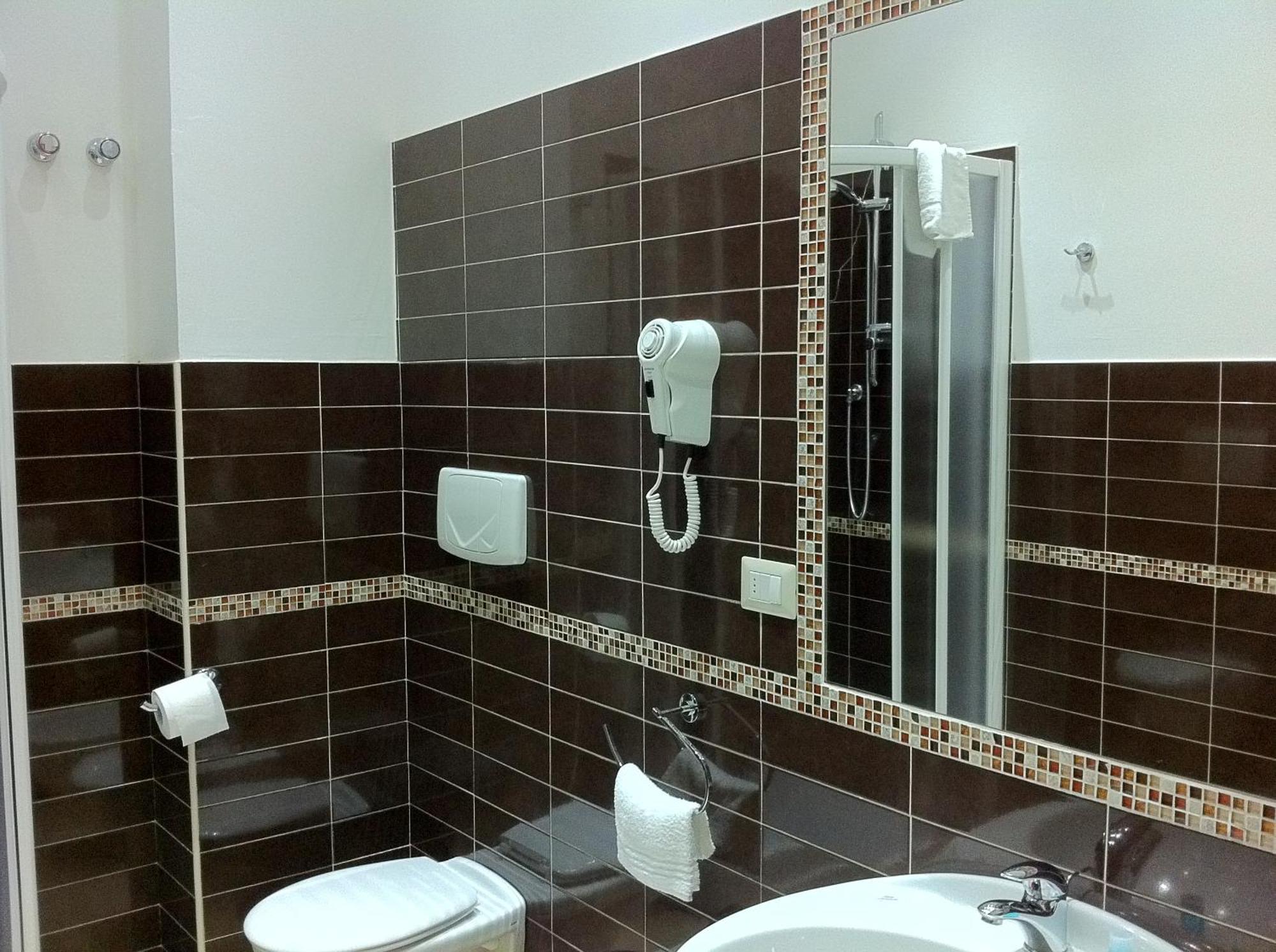 Hotel Europa Фоджа Екстериор снимка